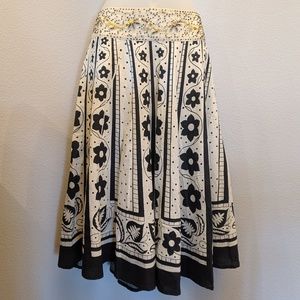 Black/Beige PASSPORT Skirt With Decorative Beads